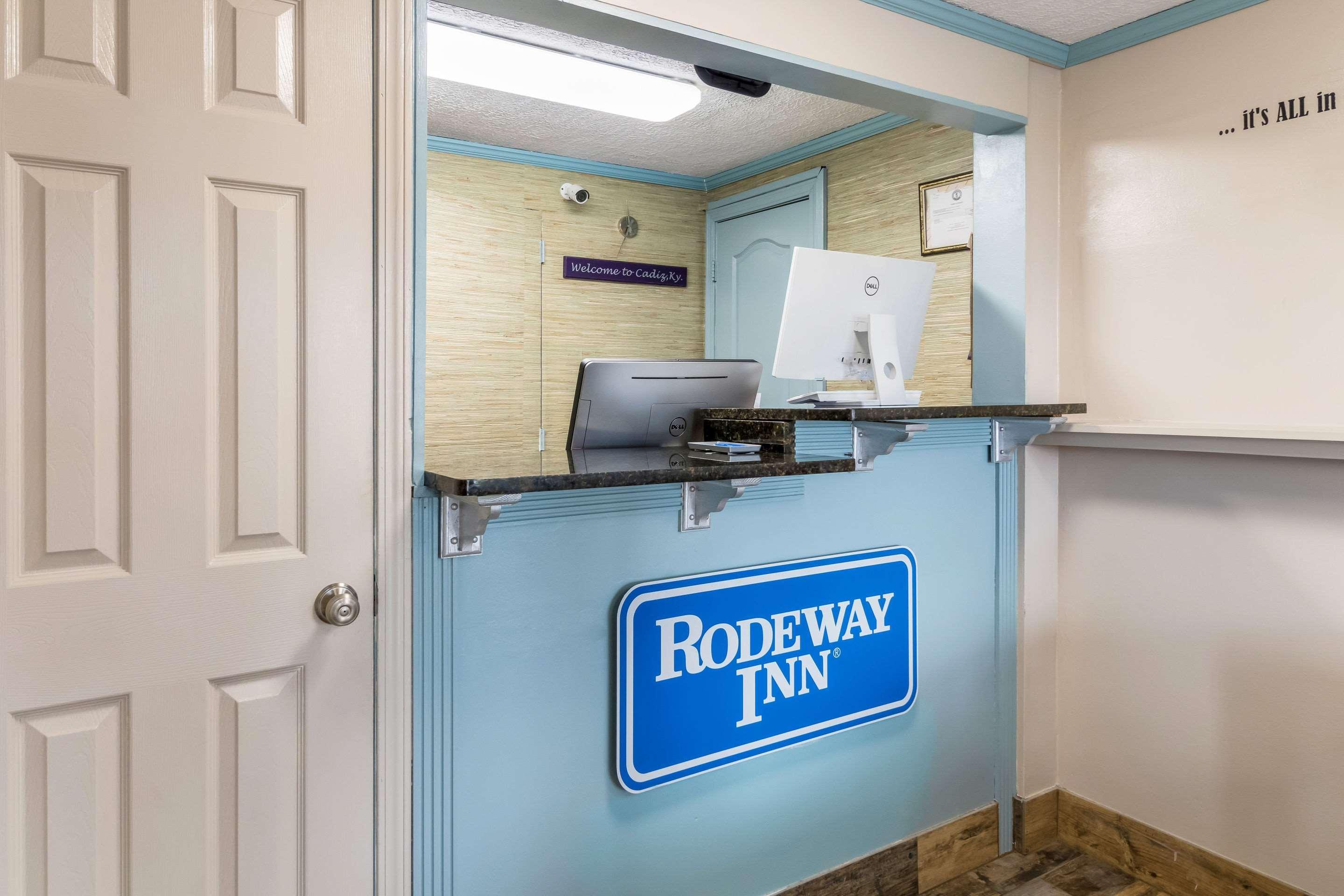 Rodeway Inn Cadiz Eksteriør billede