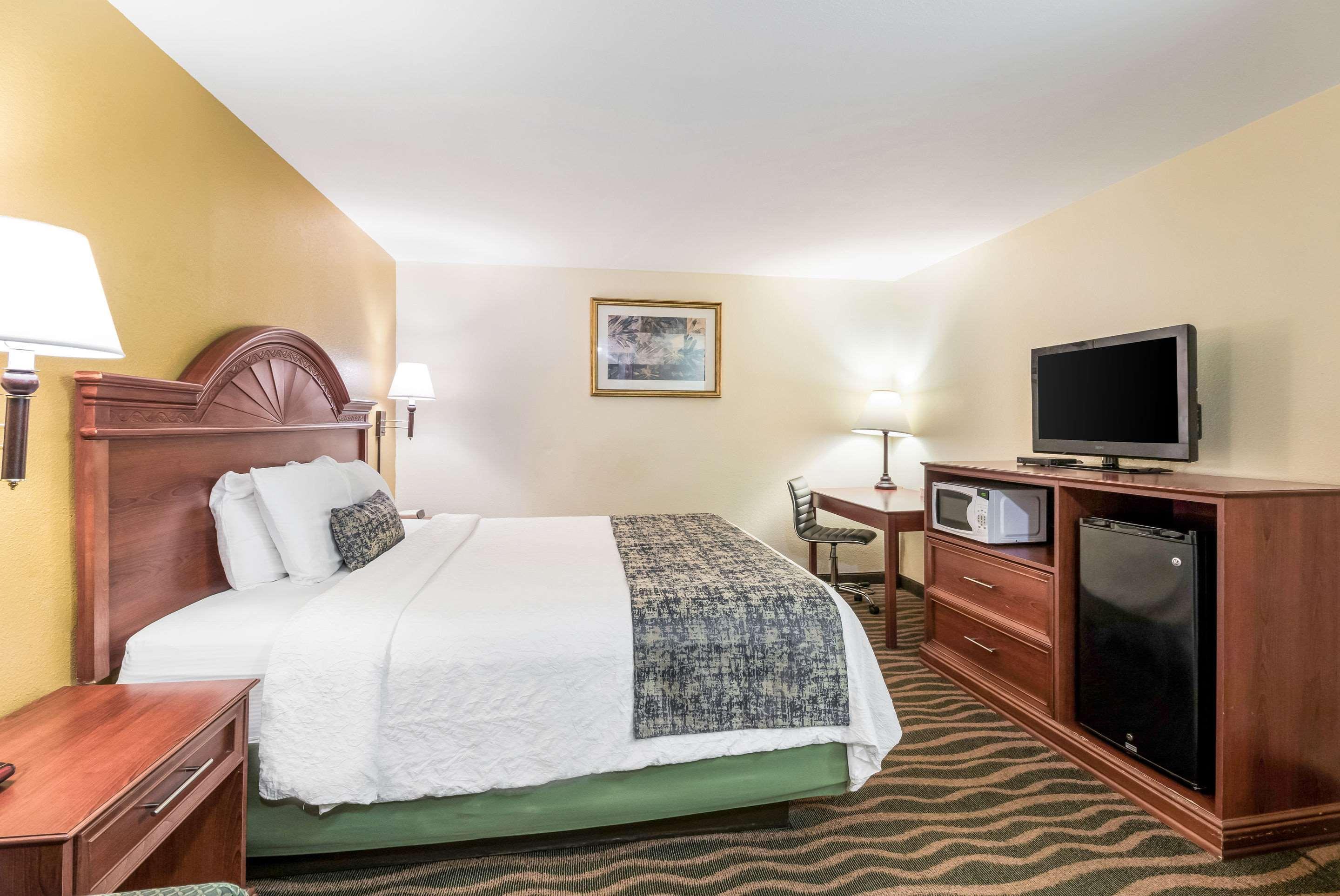 Rodeway Inn Cadiz Eksteriør billede